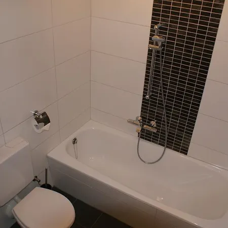 アパート Ferienwohnung Cedric *