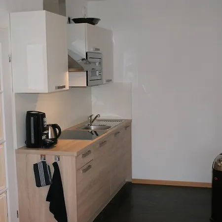 Ferienwohnung Cedric ヴィンターベルク
